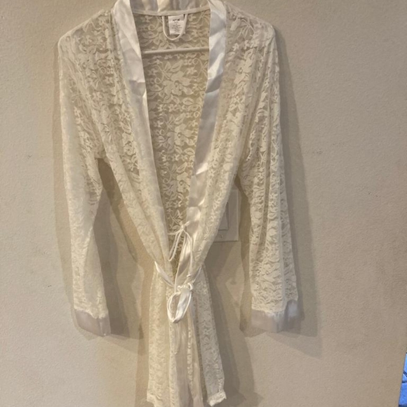 Apt 9 Lace Robe Large - Picture 3 of 4